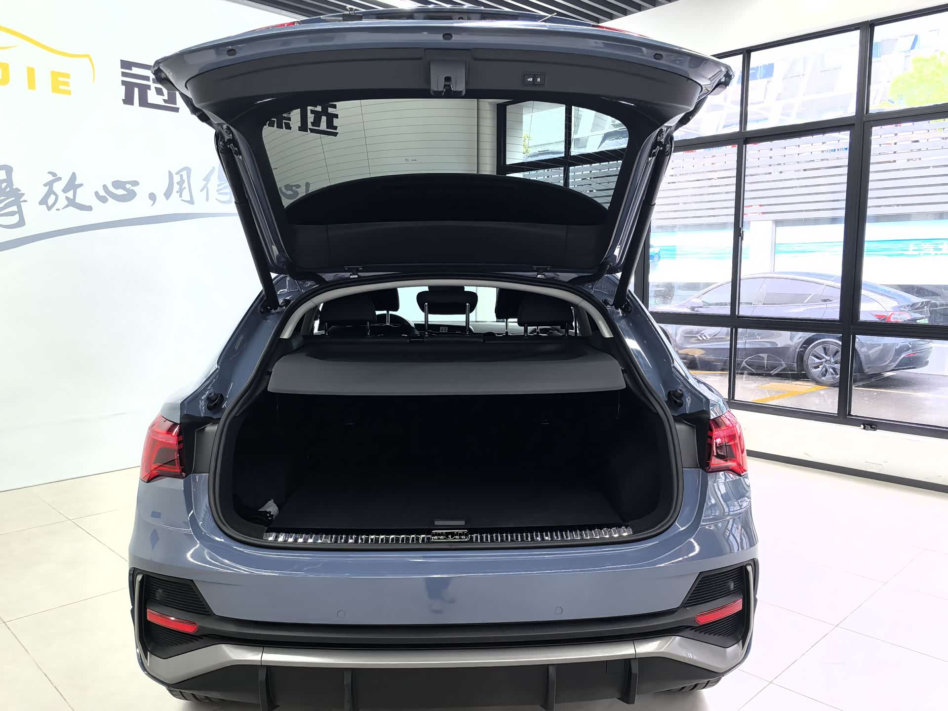 Audi Q3, 2021 19