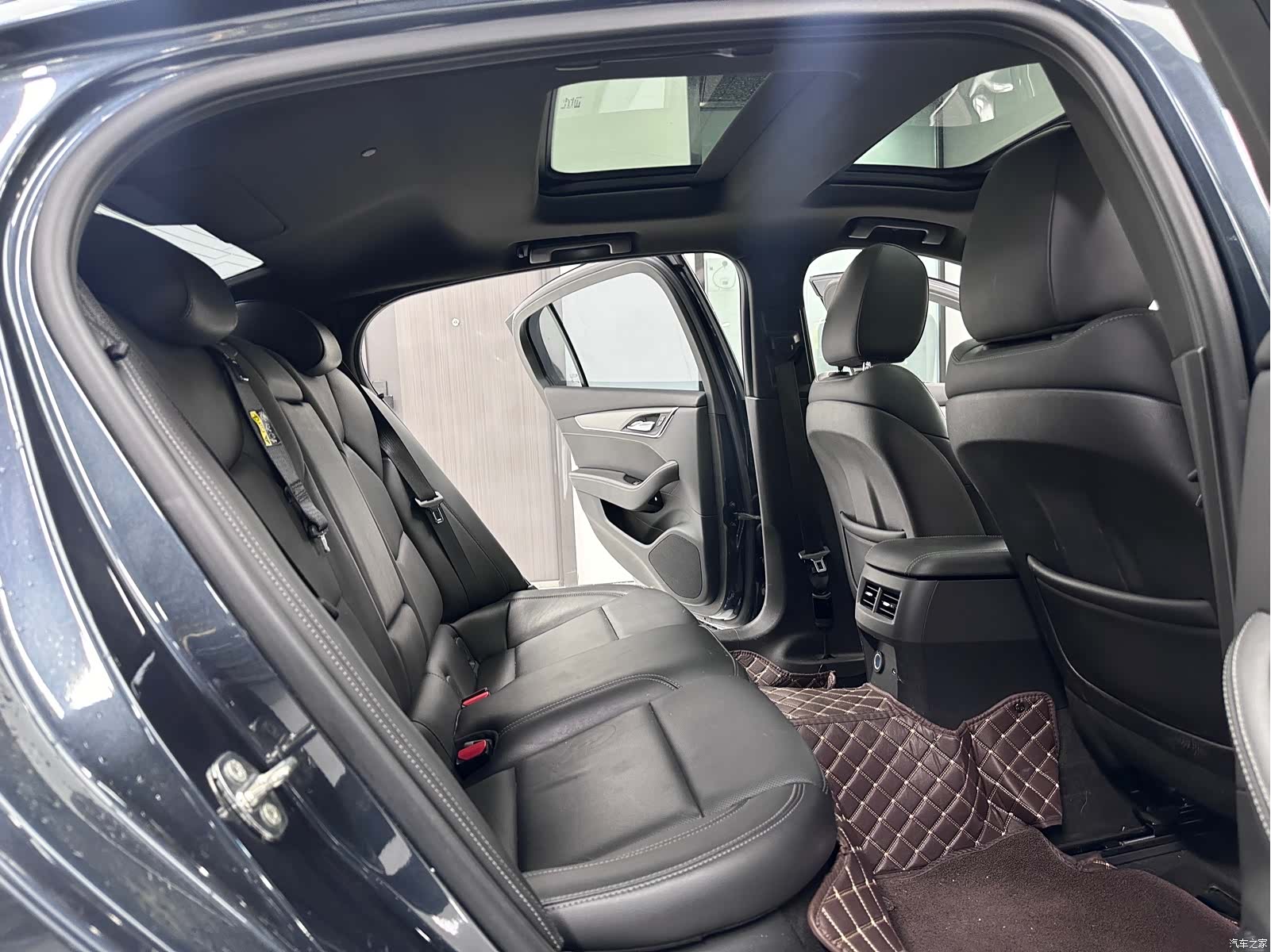 Cadillac CT5, 2022 9
