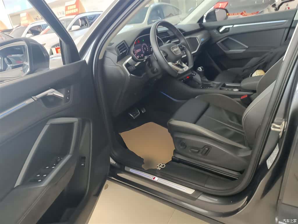 Audi Q3, 2020 12