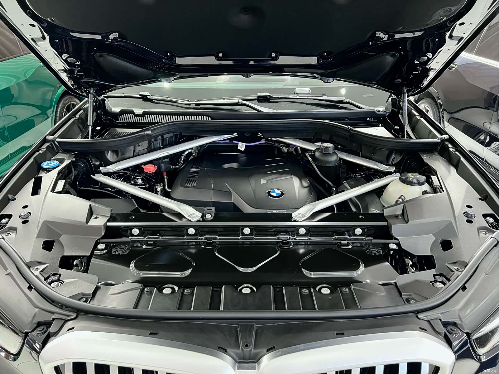 BMW X5, 2025 25