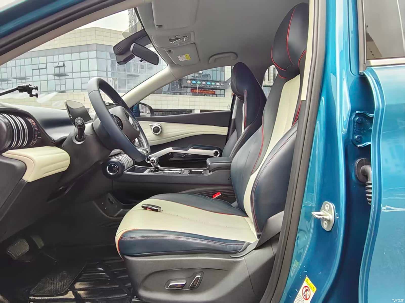 BYD Yuan, 2023 все фото