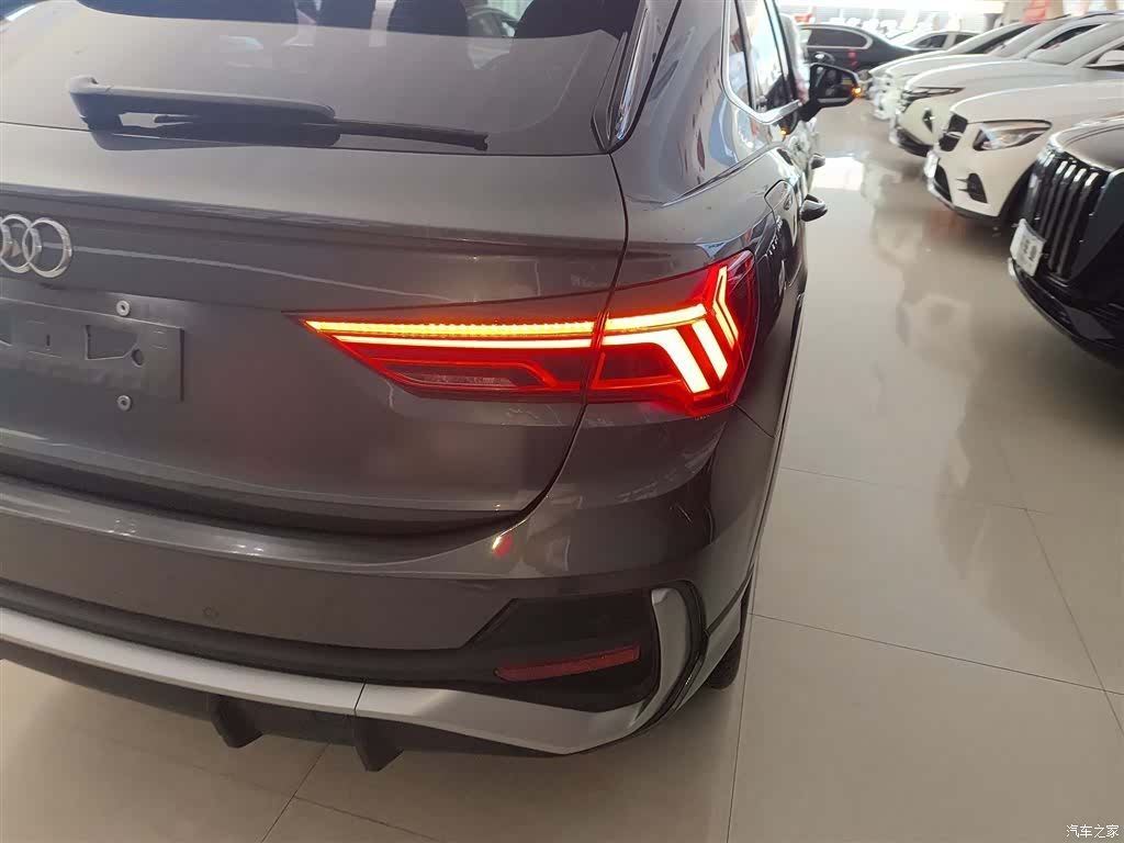 Audi Q3, 2020 24