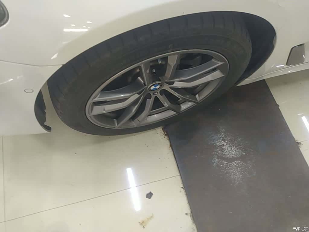 BMW 5 Series, 2018 25