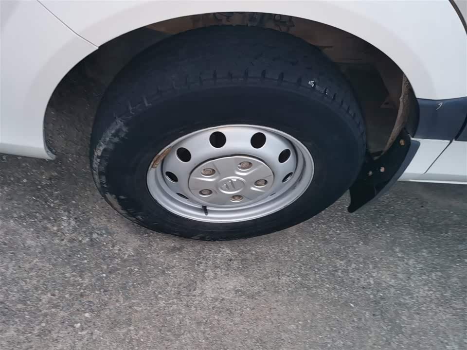 Foton Tuano Foton Tuano