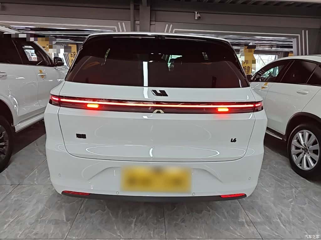 Li Auto L6, 2025 6