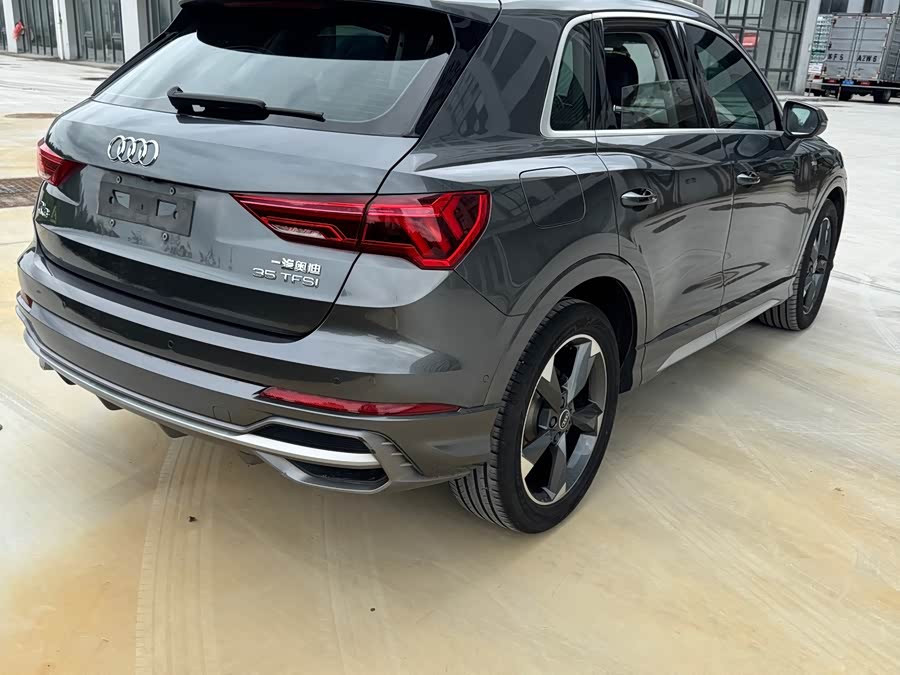 Audi Q3 2022, фото 5