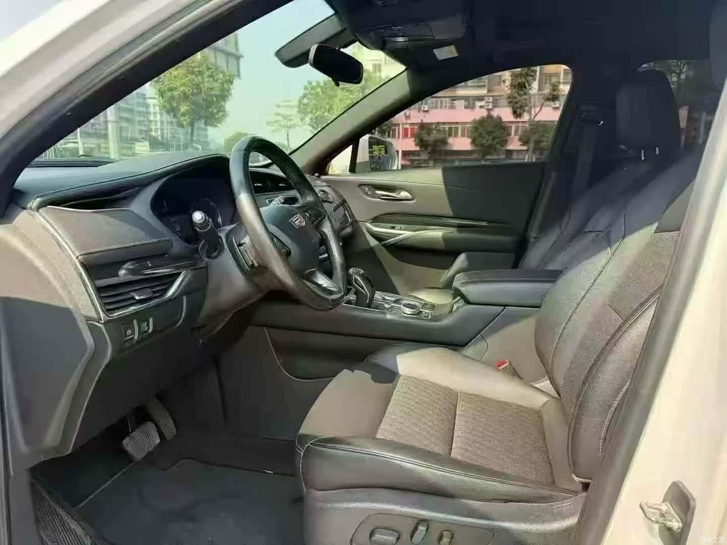 Cadillac XT4, 2019 8