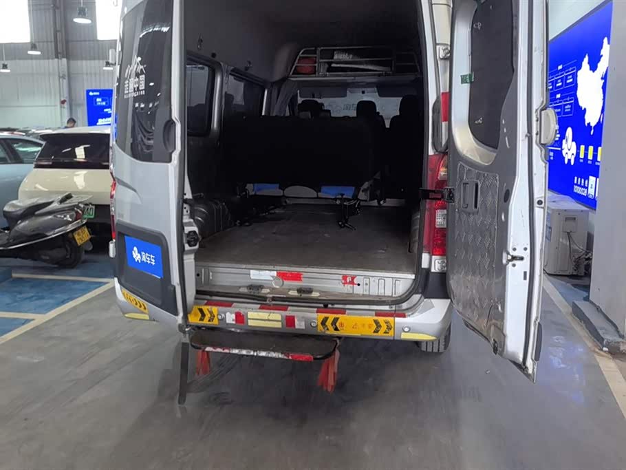 Foton Tuano Foton Tuano