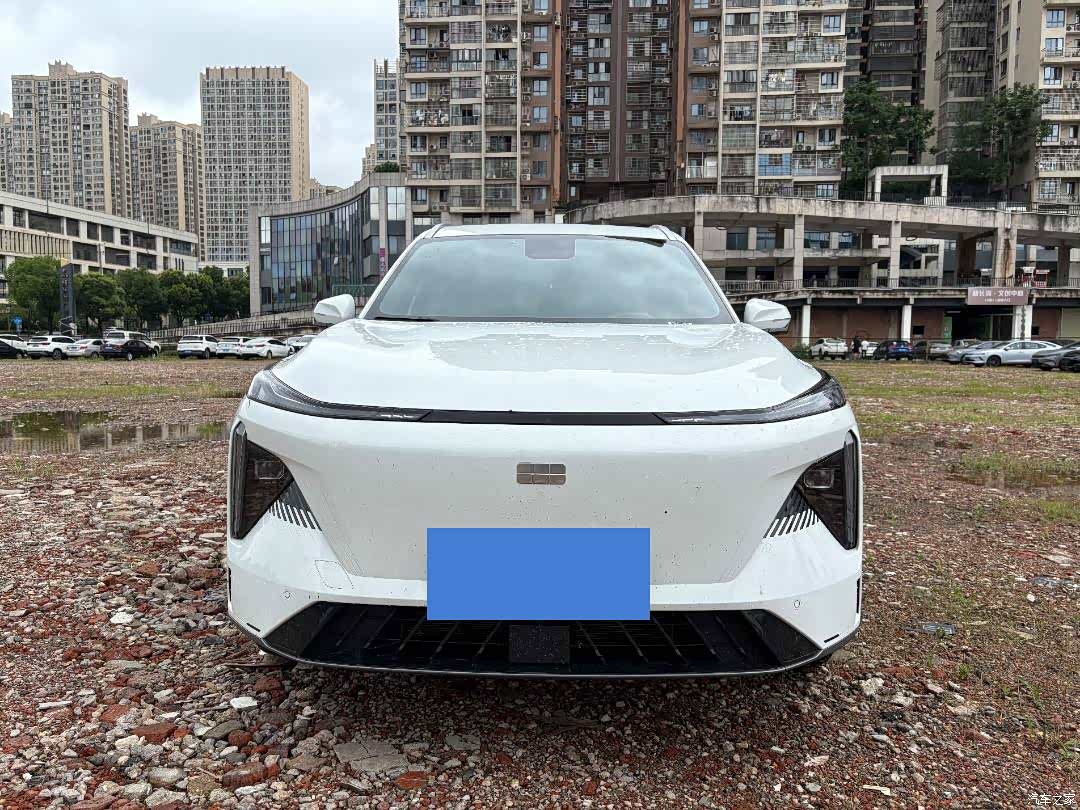 Geely Galaxy L7, 2024 2