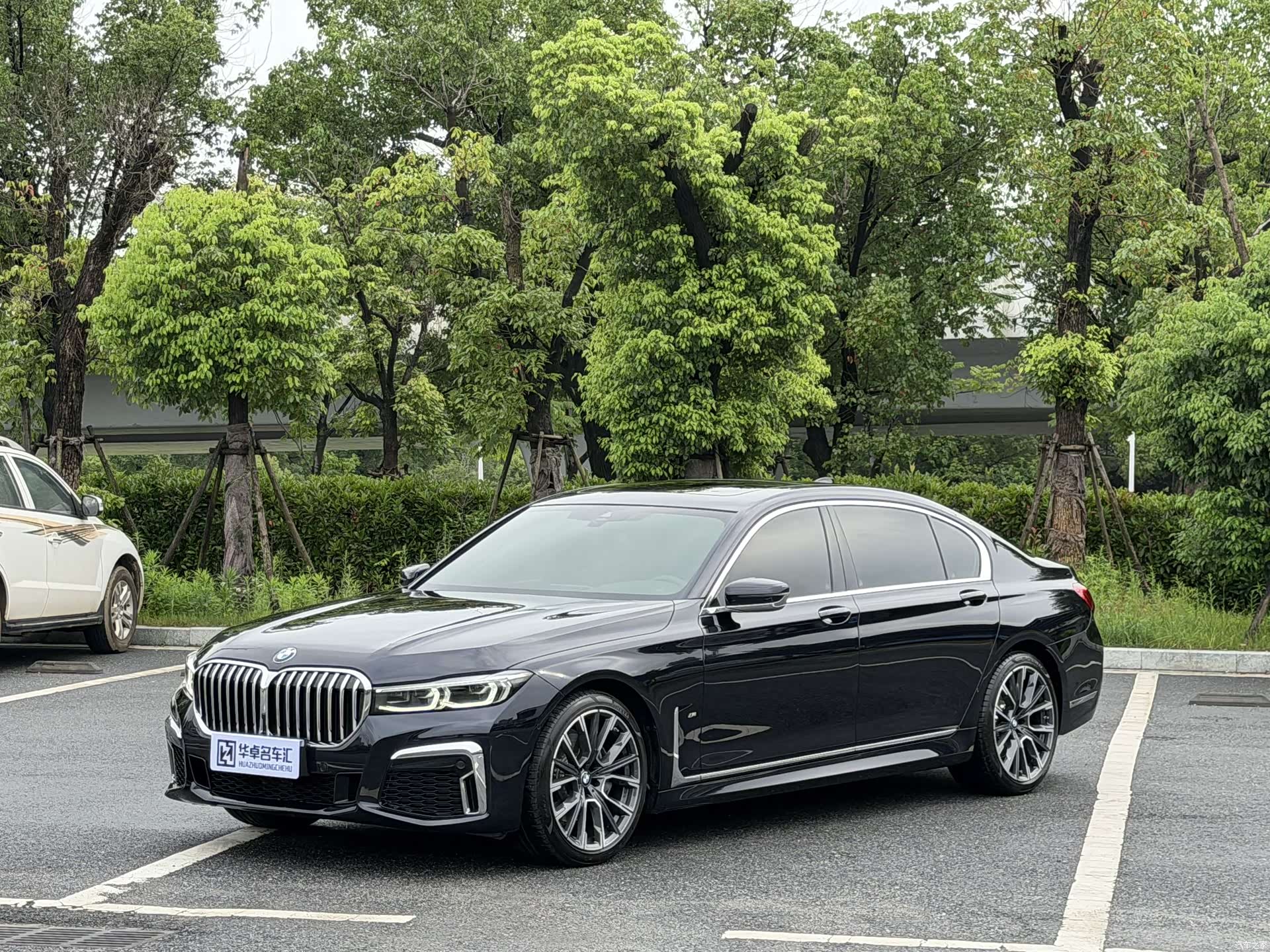 BMW 7 Series, 2021 1