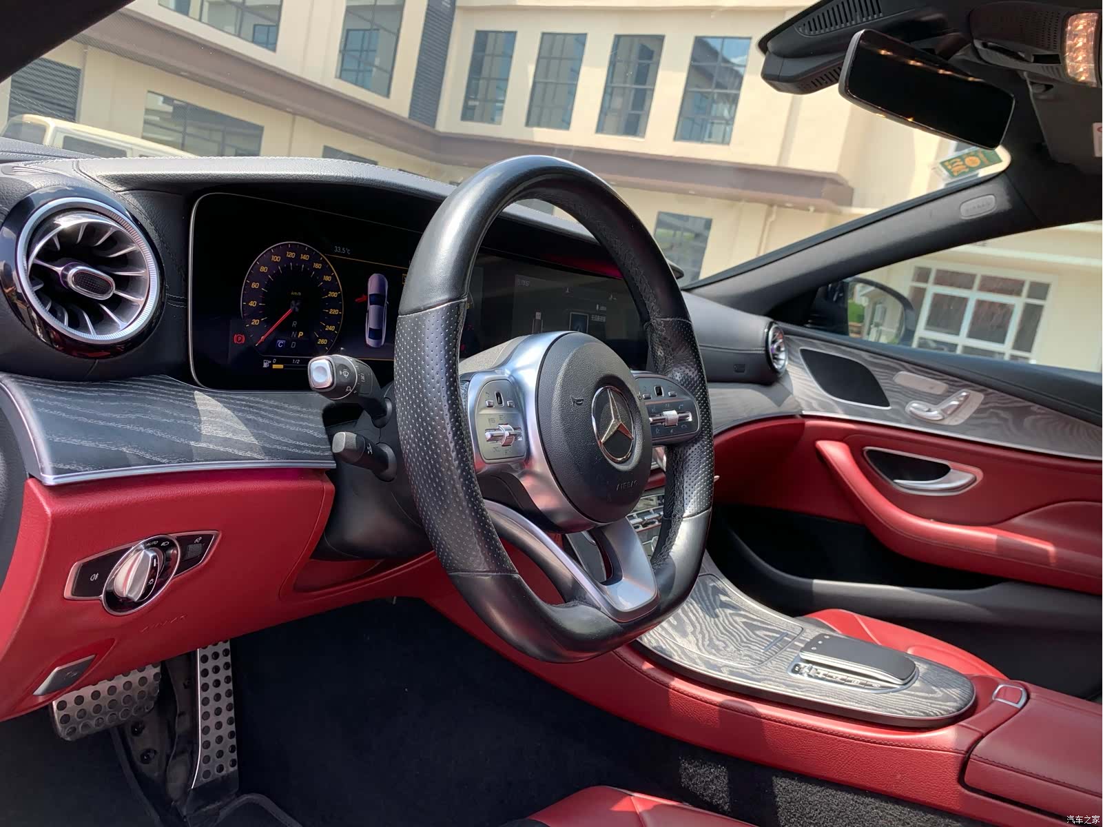 Mercedes-Benz CLS, 2020 18