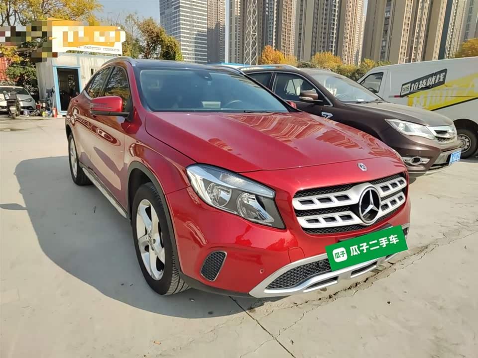 Mercedes-Benz GLA