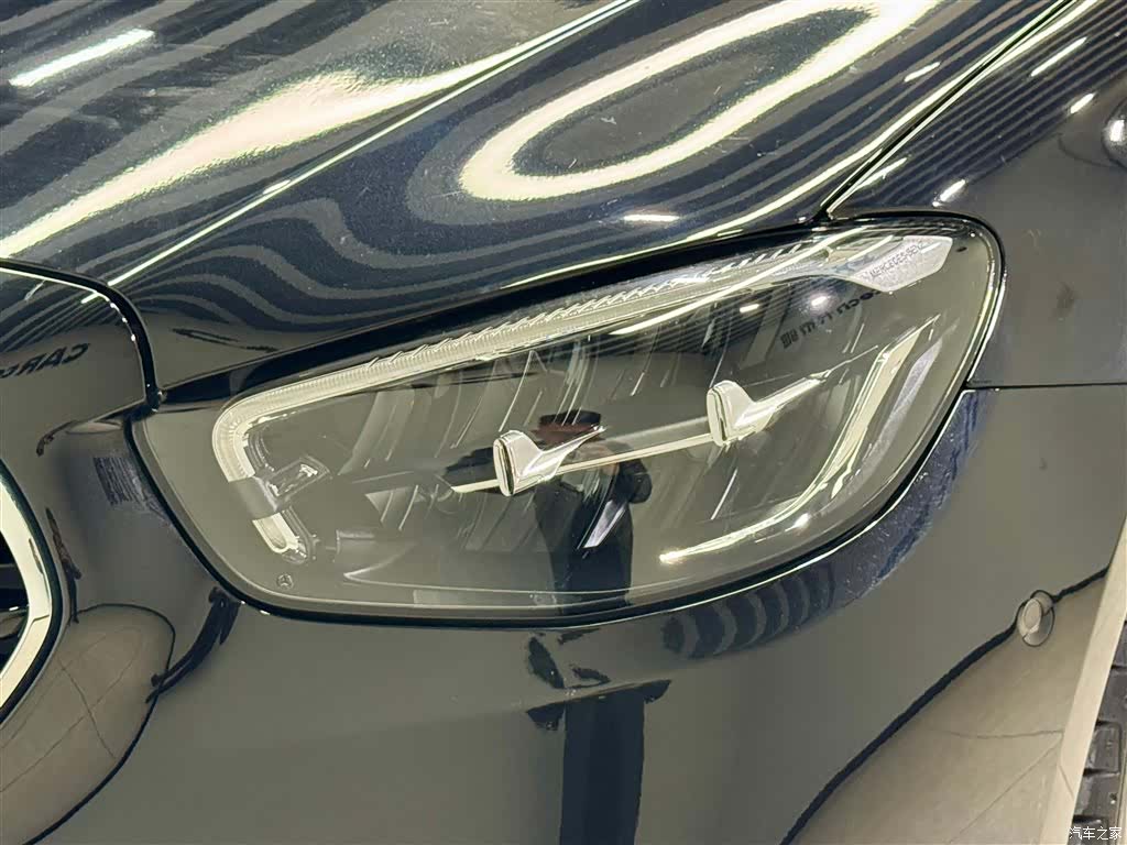 Mercedes-Benz E-Class, 2022 8