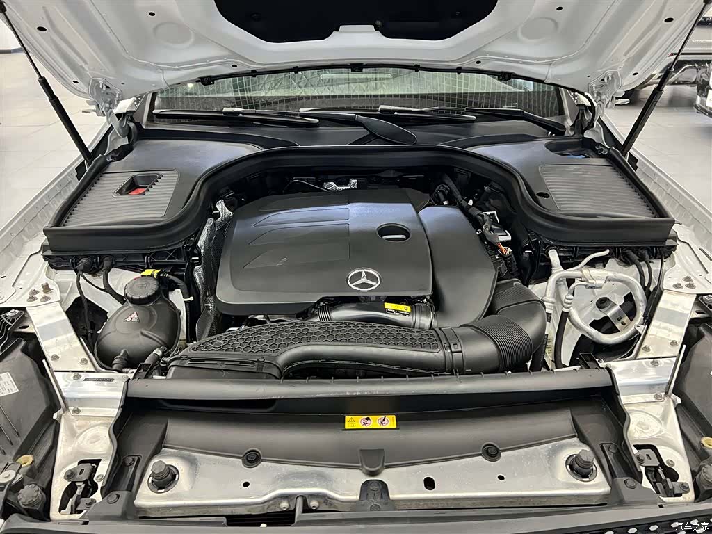 Mercedes-Benz GLC, 2023 12