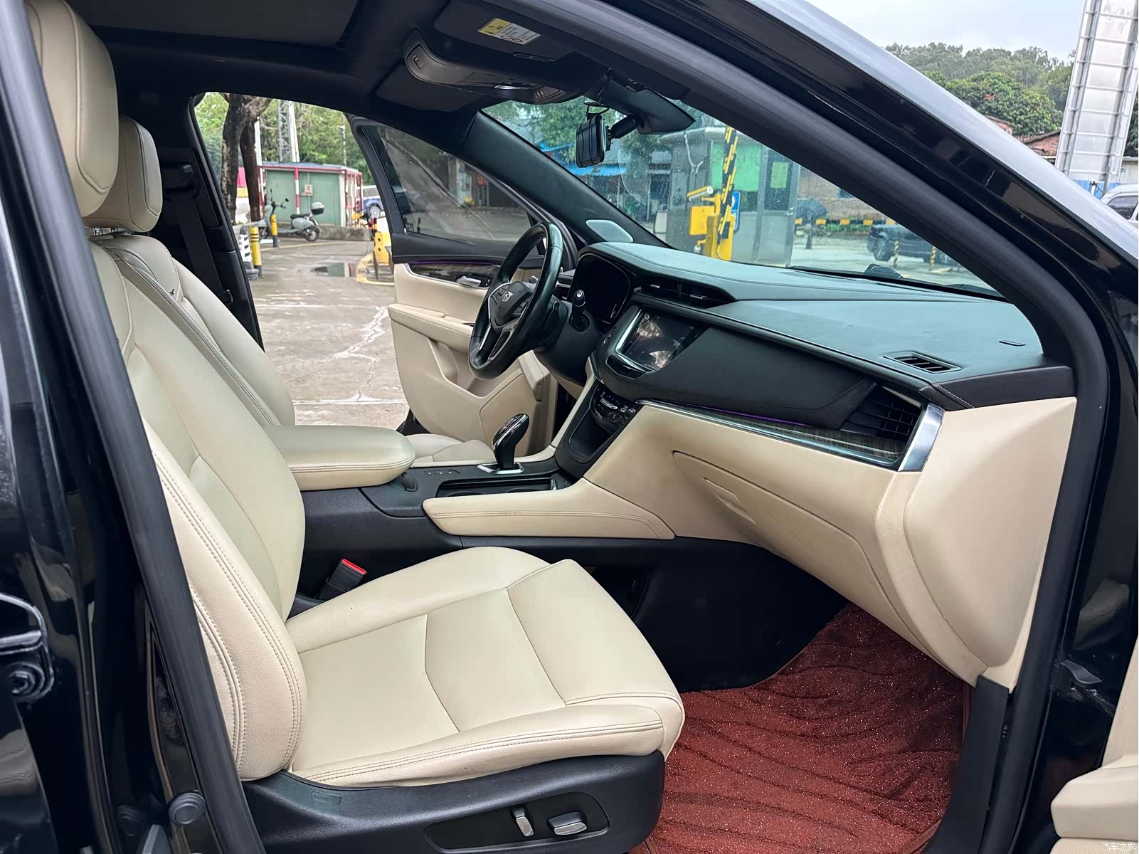 Cadillac XT5, 2016 12