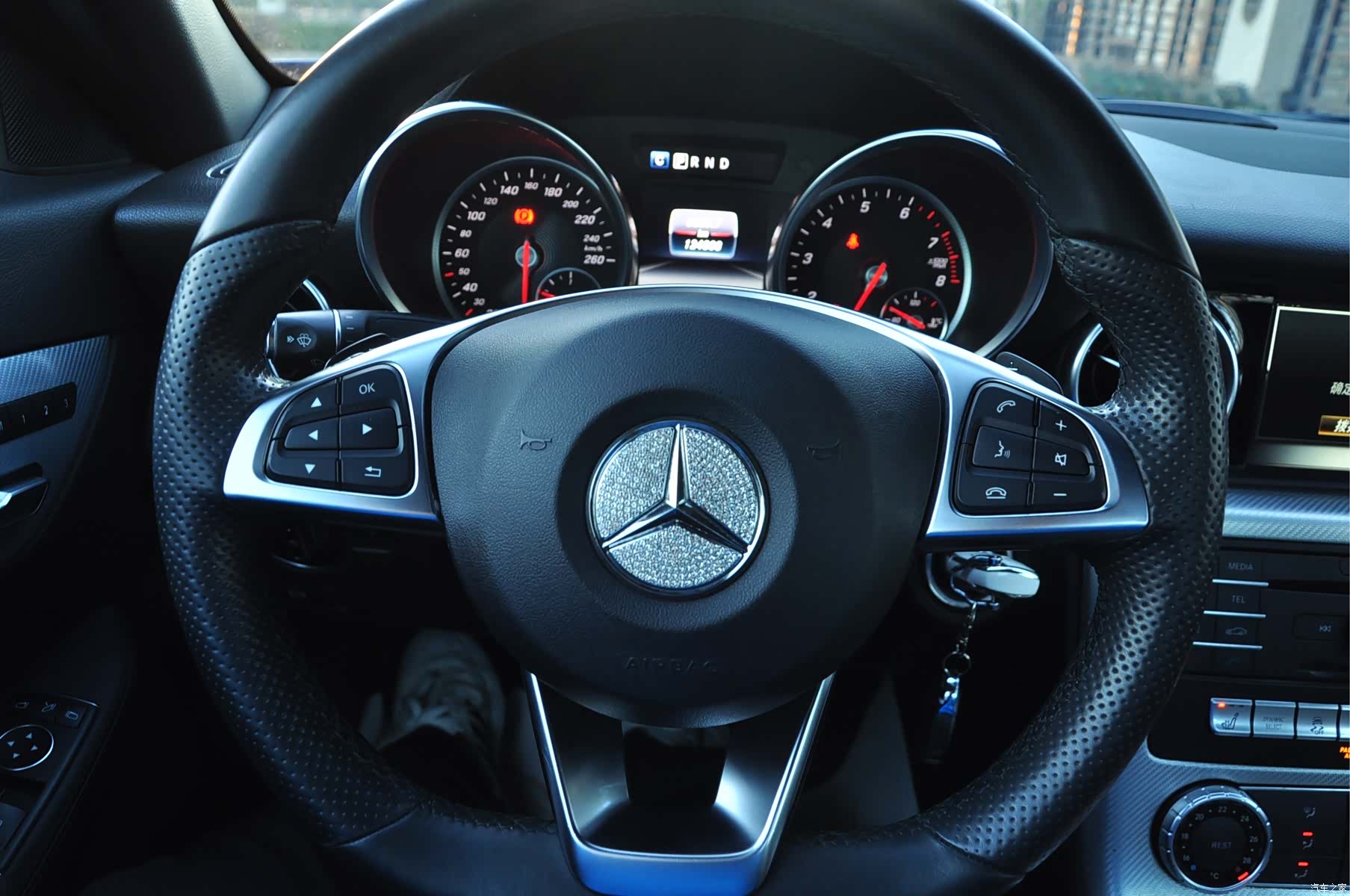 Mercedes-Benz SLC, 2017 13