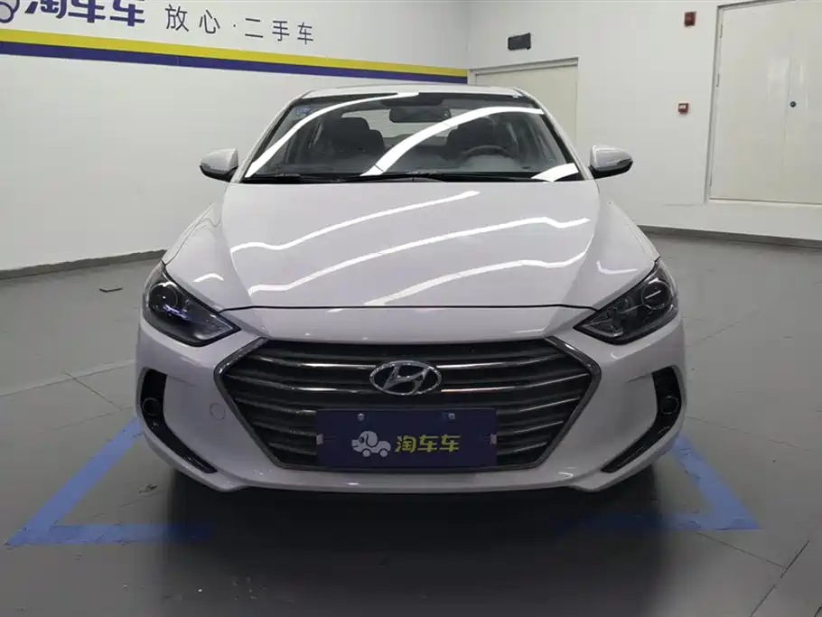 Hyundai Lead