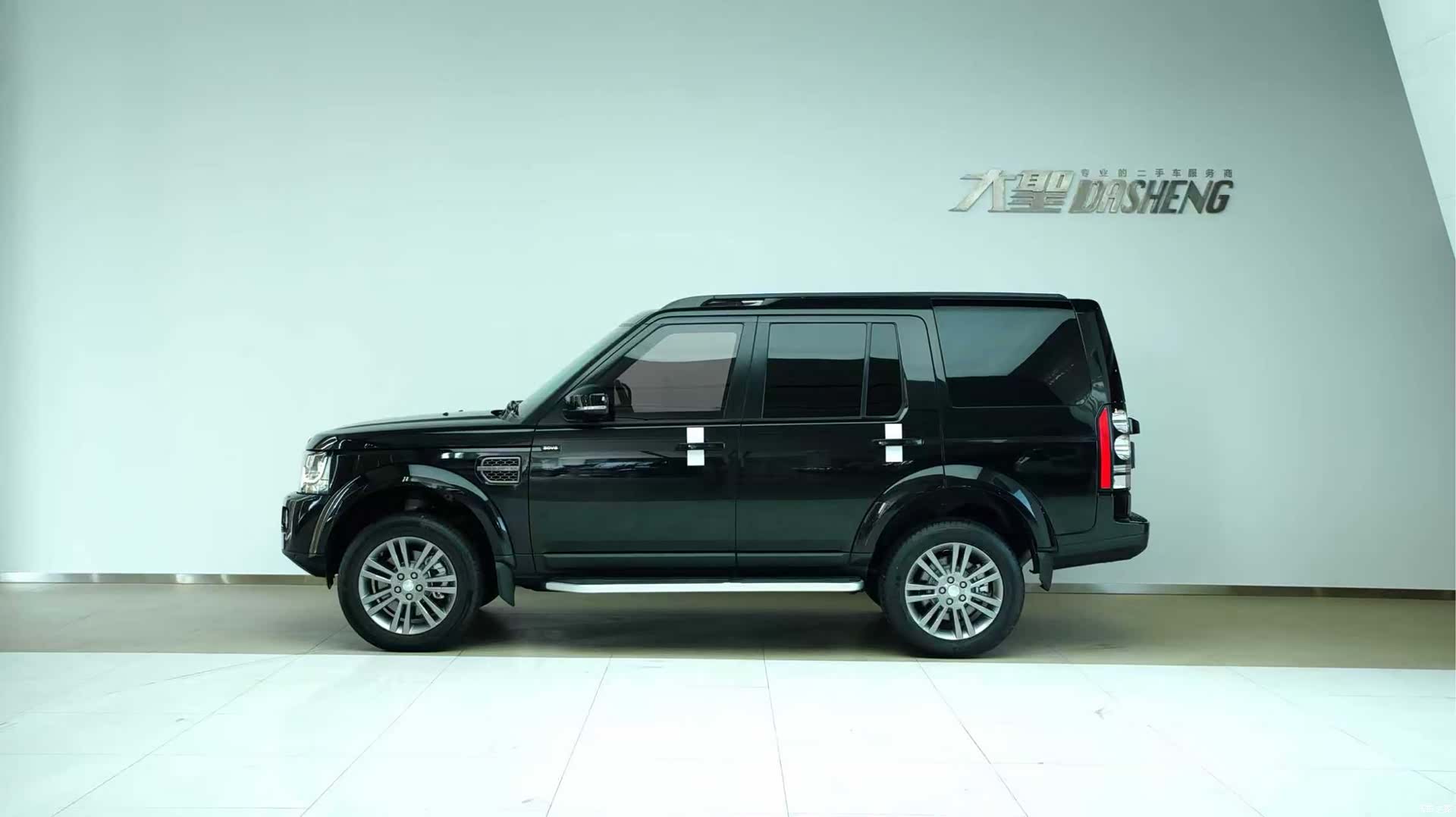 Land Rover Discovery, 2016 3