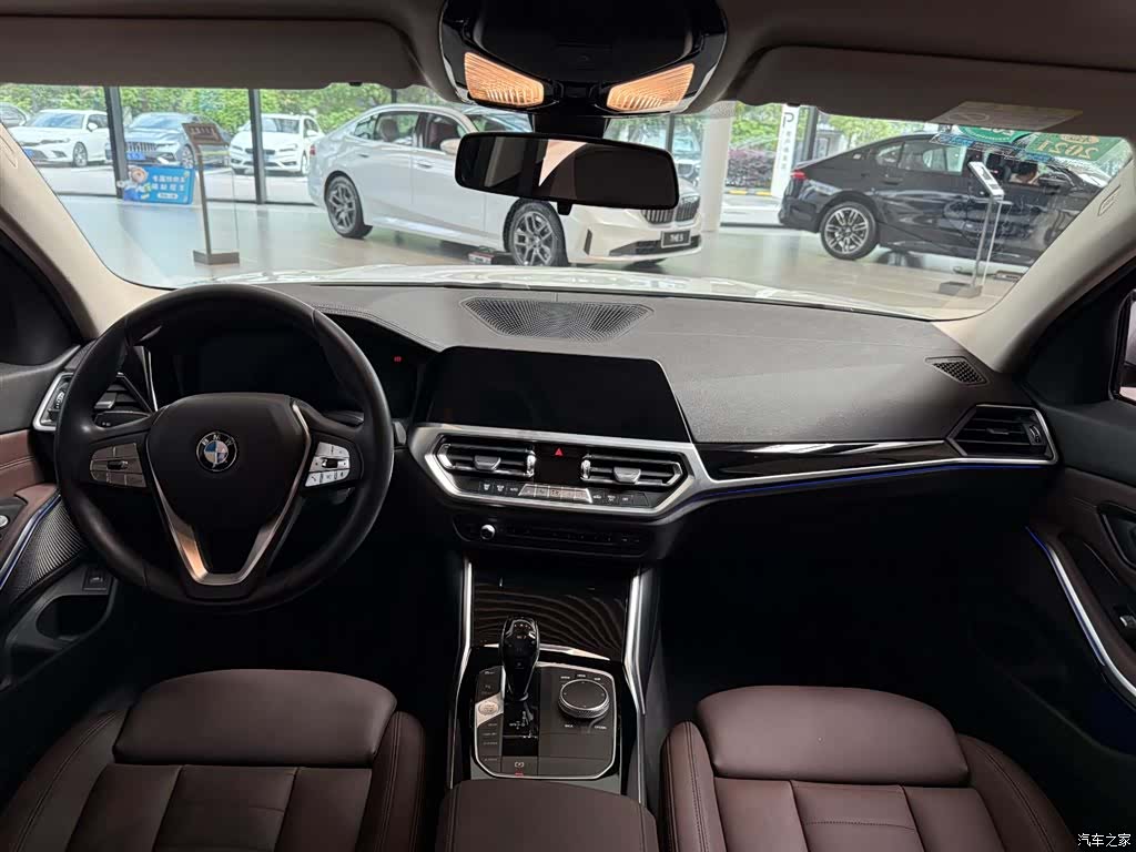 BMW 3 Series, 2019 11