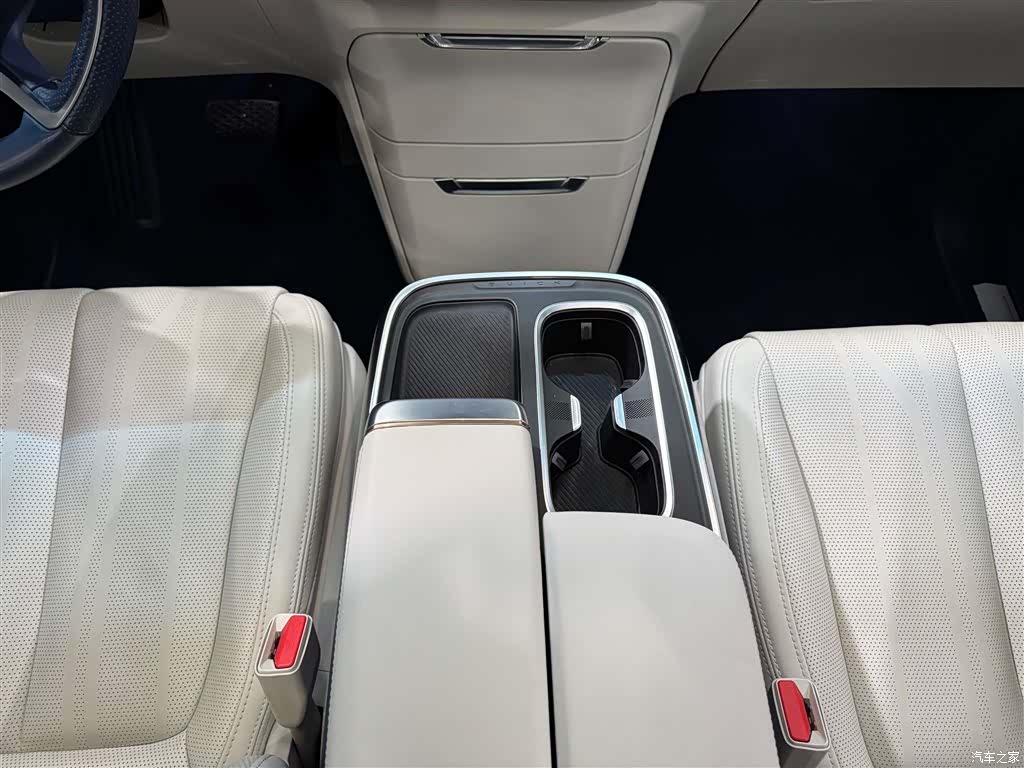 Buick Century, 2023 29
