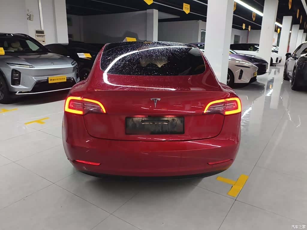 Tesla Model 3, 2020 6