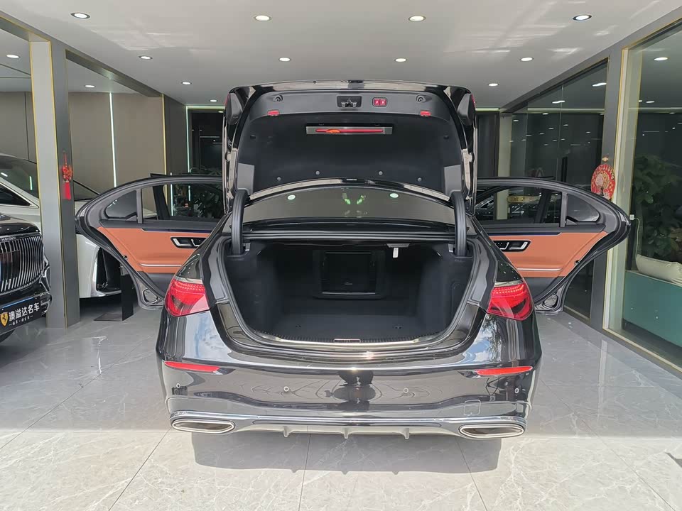 Mercedes-Benz S-class