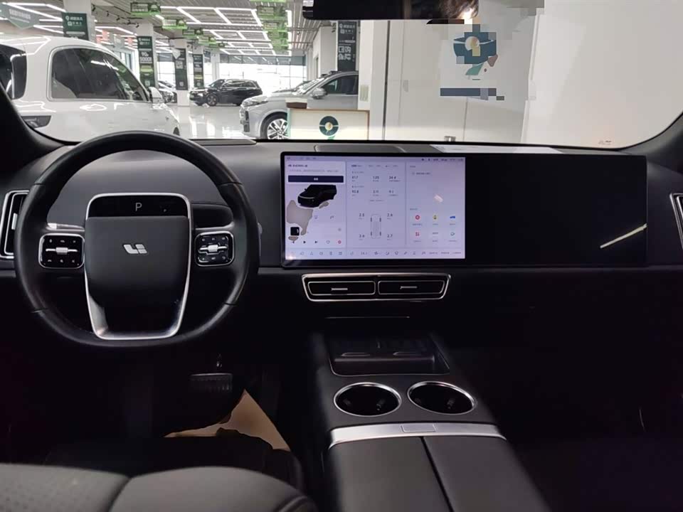 Li Auto Ideal L8