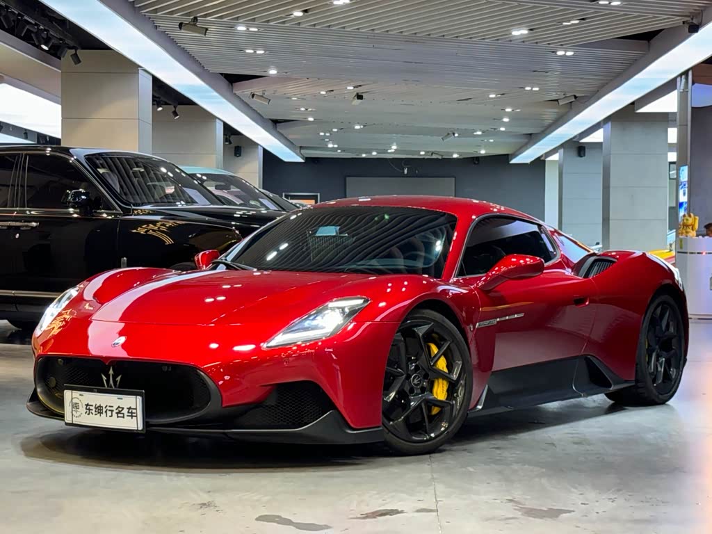 Maserati MC20