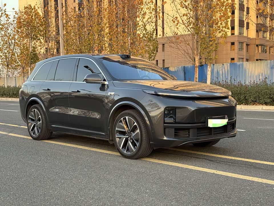 Li Auto Ideal L8