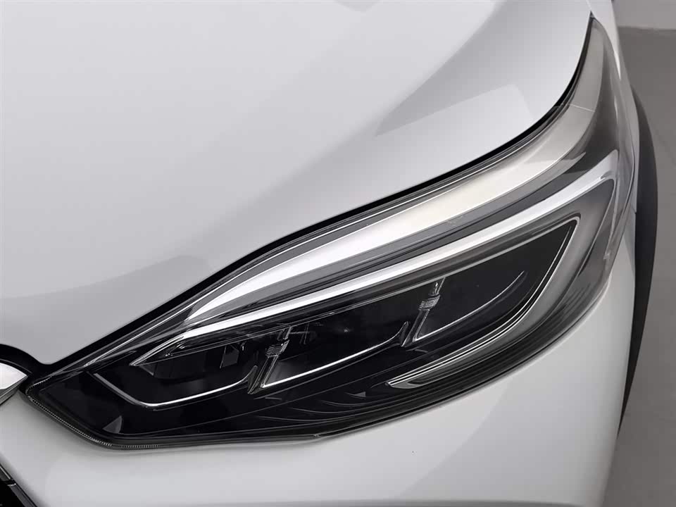 Toyota YARiS L Zhixuan