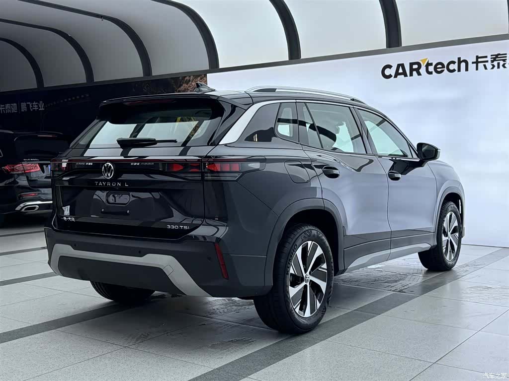 Volkswagen Tayron, 2025 все фото