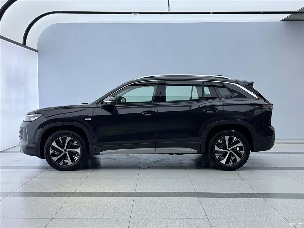 Volkswagen Tayron, 2025 6