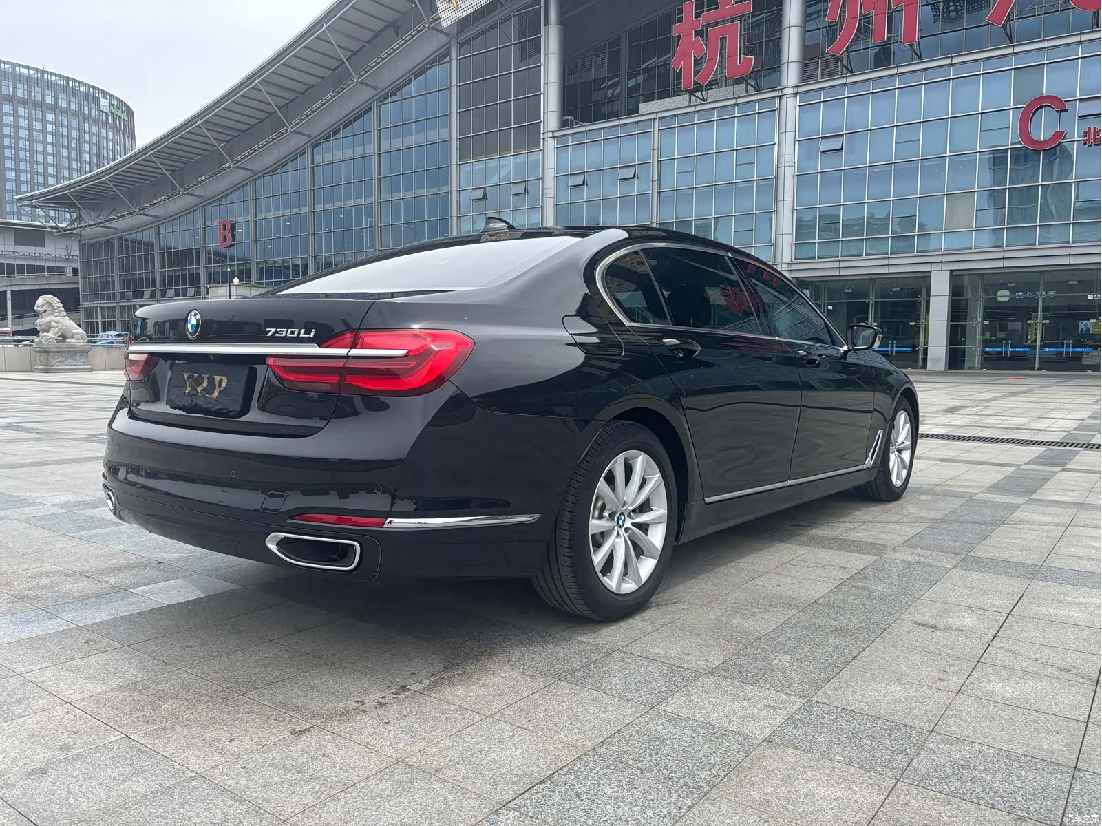 BMW 7 Series, 2017 все фото