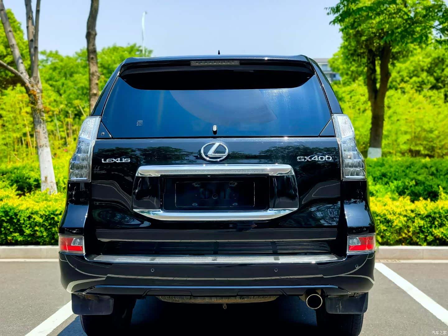 Lexus GX, 2015 11