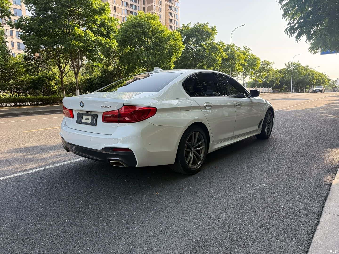 BMW 5 Series, 2018 10
