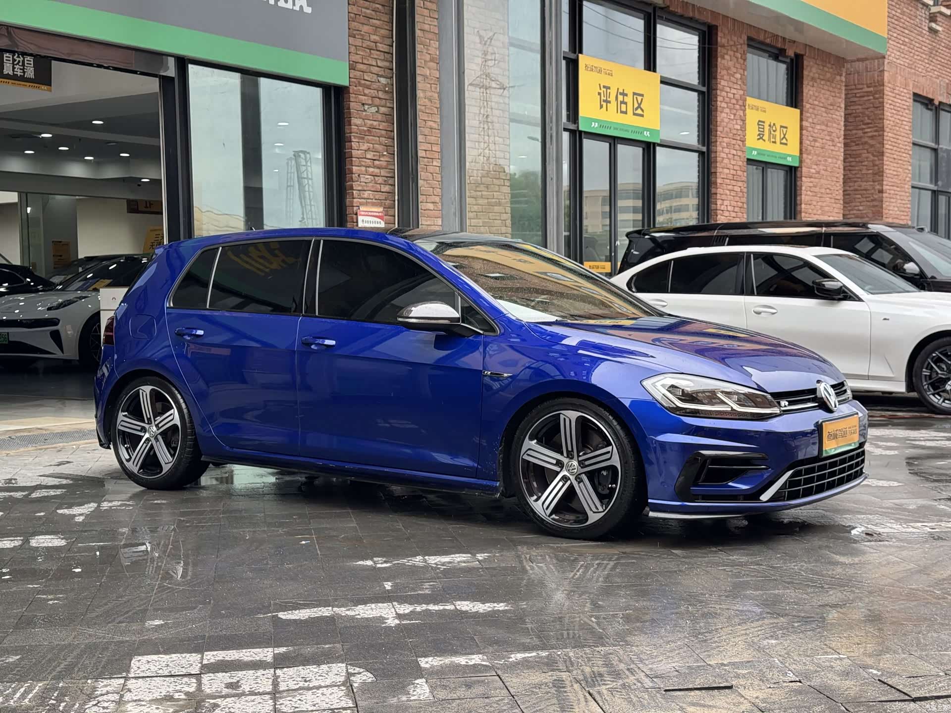 Volkswagen Golf, 2020 3