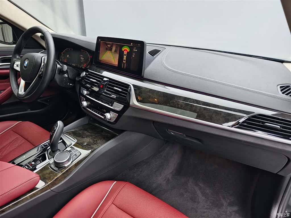 BMW 5 Series, 2022 12