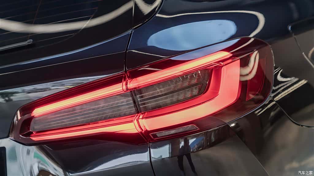 BMW X5, 2023 9