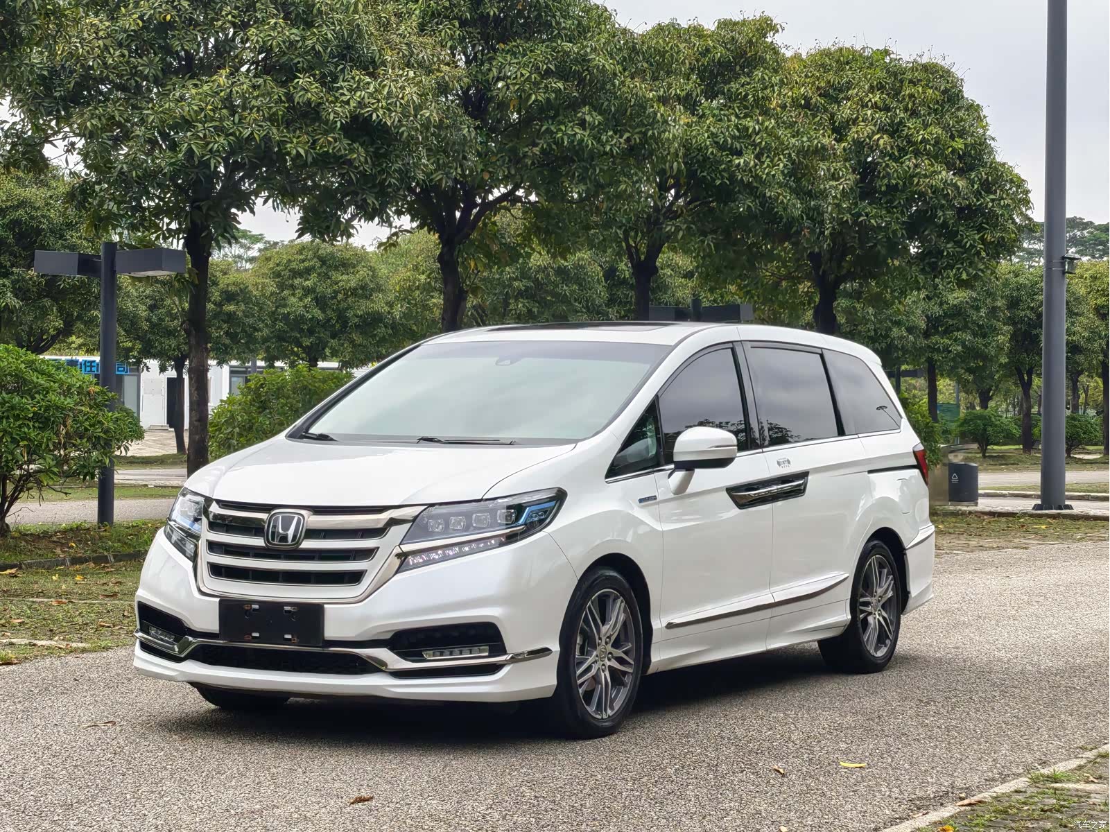 Honda Elysion, 2021 1