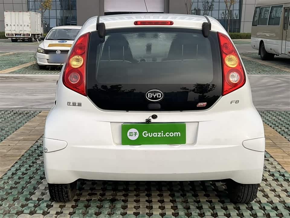 BYD F0