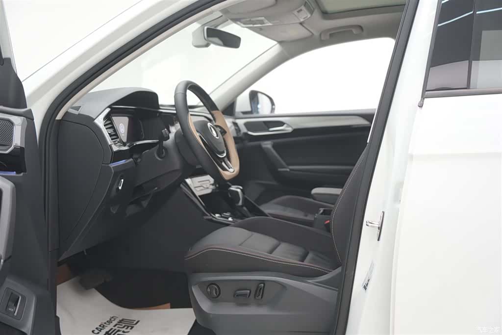 Volkswagen Tayron, 2022 16