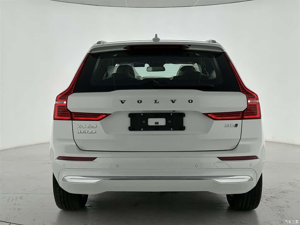 Volvo XC60, 2024 25