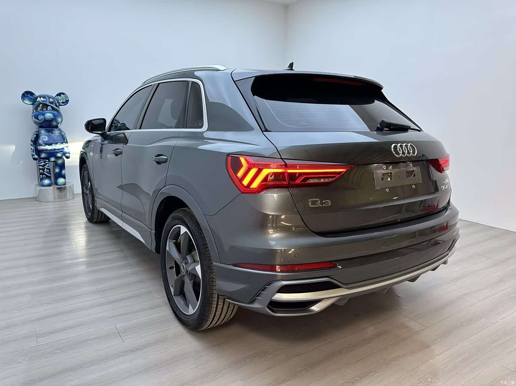 Audi Q3, 2023 2