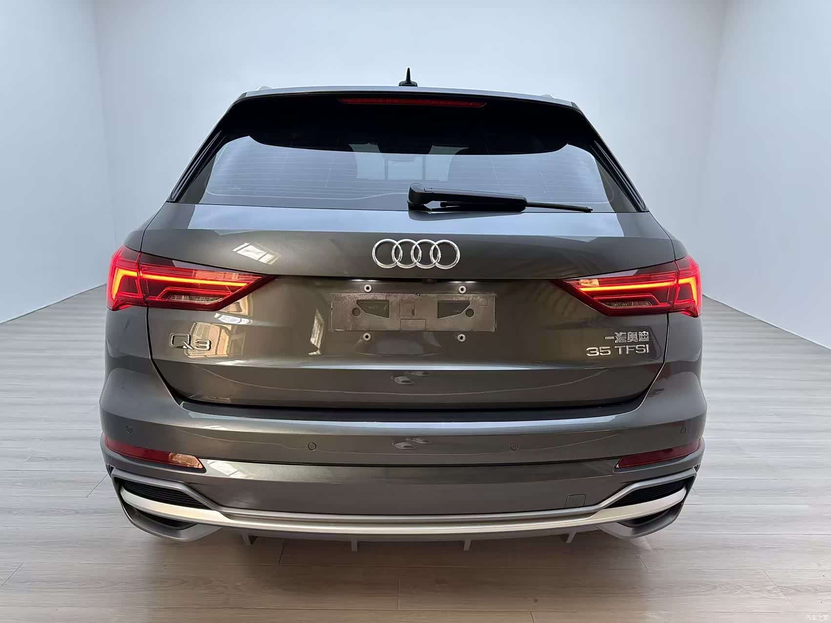 Audi Q3, 2023 все фото