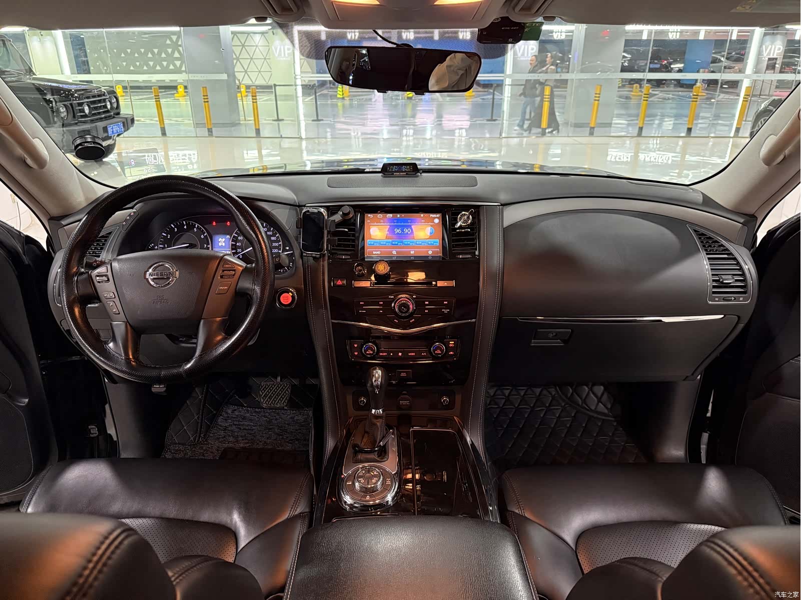 Nissan Patrol, 2019 15