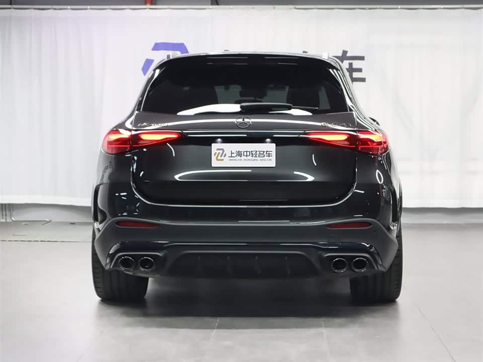 Mercedes-Benz GLC AMG