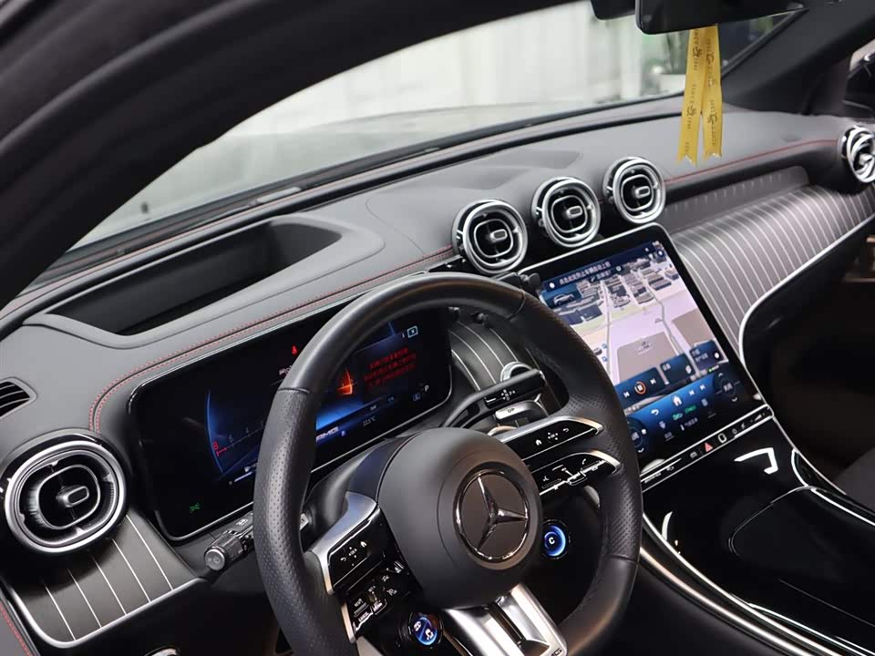 Mercedes-Benz GLC AMG