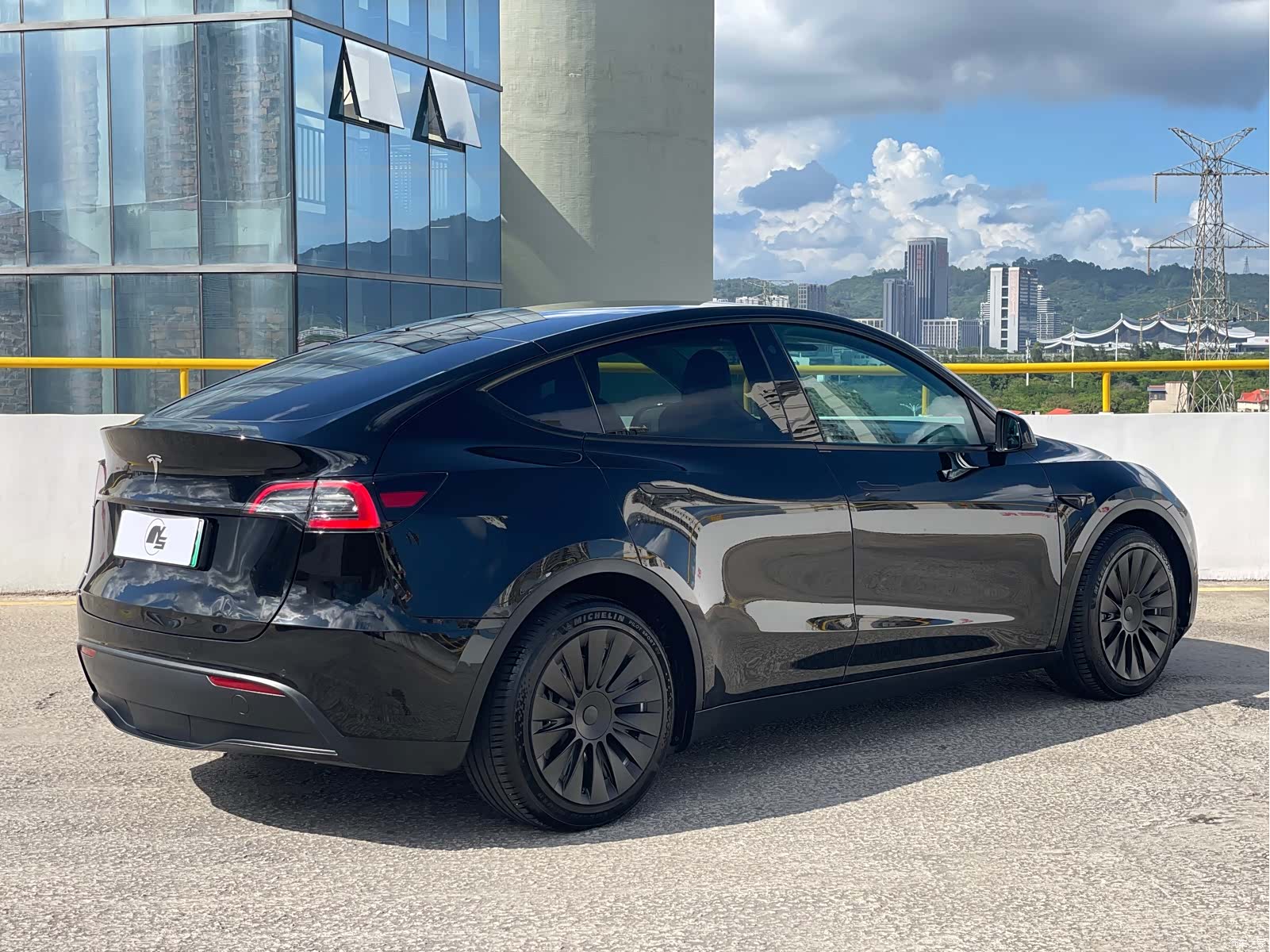 Tesla Model Y, 2021 7