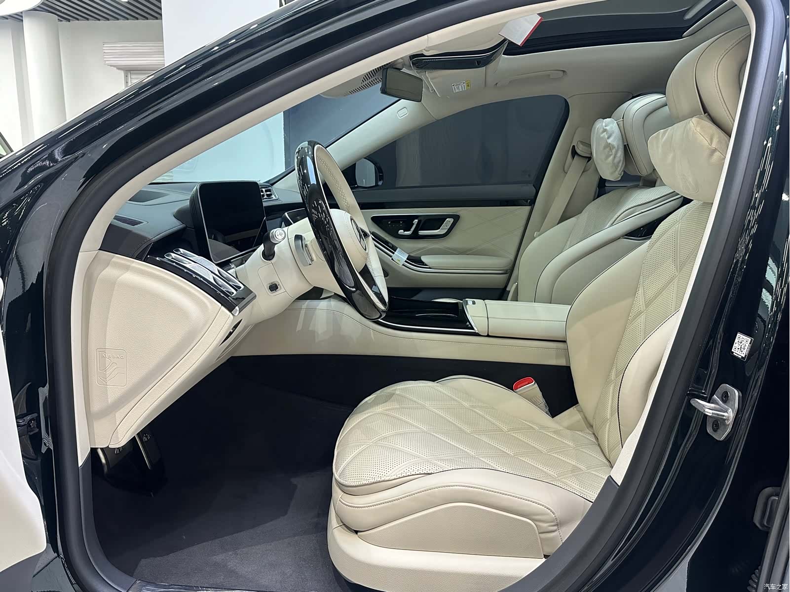 Maybach S-Class, 2025 9