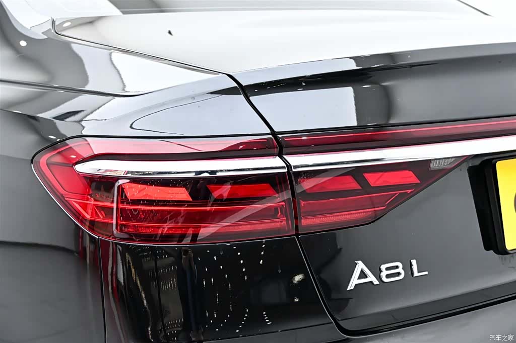 Audi A8L, 2024 9